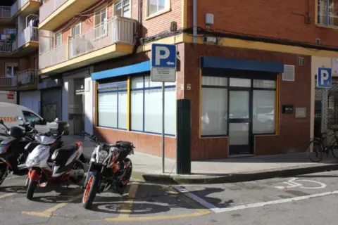 Oficina en calle del Monasterio Viejo de San Pedro, 2