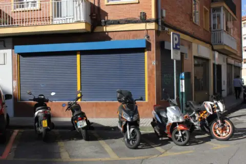 Oficina en calle del Monasterio Viejo de San Pedro, 2