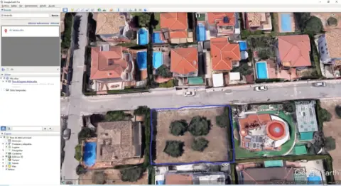 Terreno en calle de Lavanda, 3