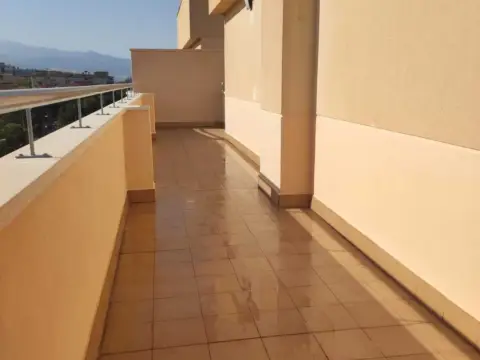 Piso en calle de Tete Montoliú, 14