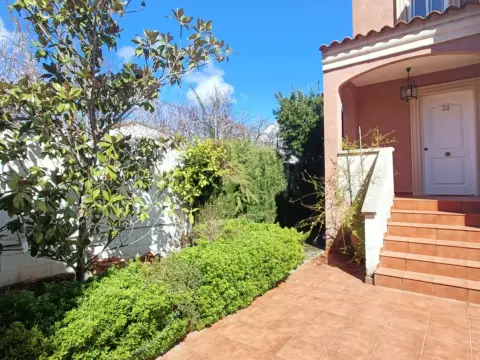 Casa unifamiliar en Vereda del Vicario, 27