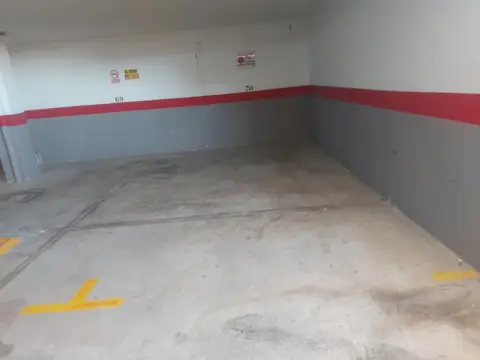 Garaje en calle Agabe, 11