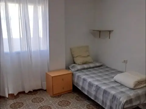 Habitación en Carrer del Doctor Fleming, 11