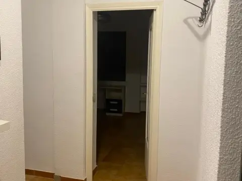 Habitación en calle de Agustina de Aragón, 18