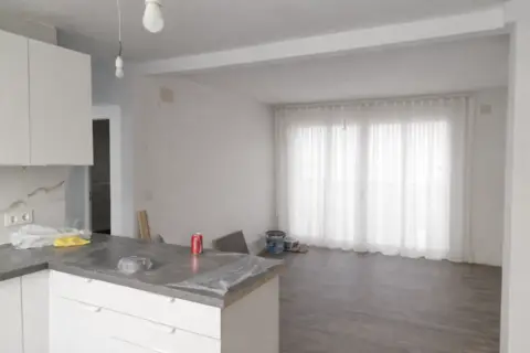 Piso en calle de Miguel Hernández, 4