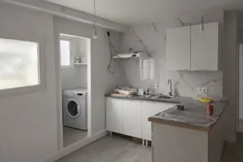 Piso en calle de Miguel Hernández, 4