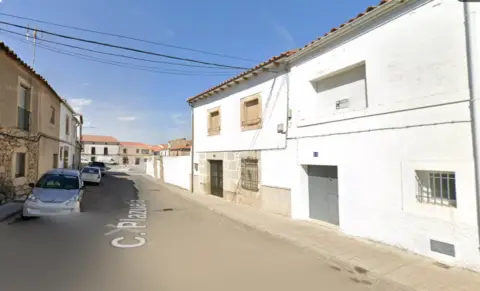 Casa rústica en calle Plazuela, 11