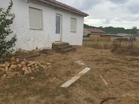 Piso en calle del Caño, 1