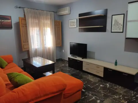 Piso en Plaza Doctor Buenaventura Gimeno, 1