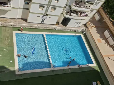 Habitación en Carrer Colonia Santa Isabel, 55