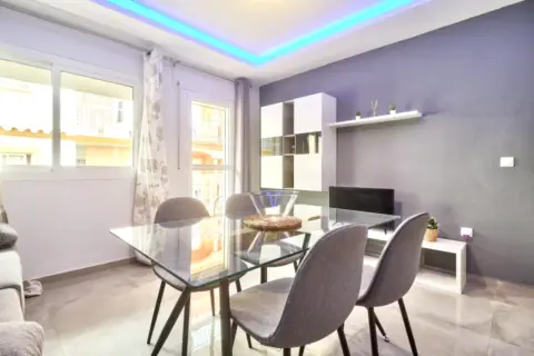 Piso en calle del Clavel, 48