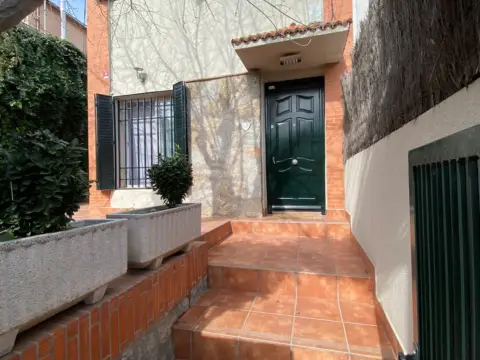 Casa adosada en calle de la Purificación, 7