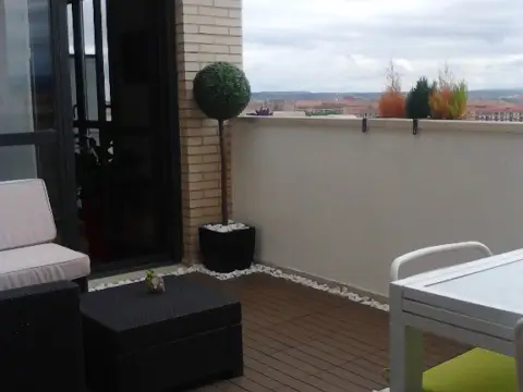 Ático en calle de Luxemburgo, 1