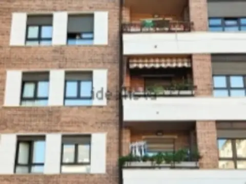 Piso en calle de Araba, 22