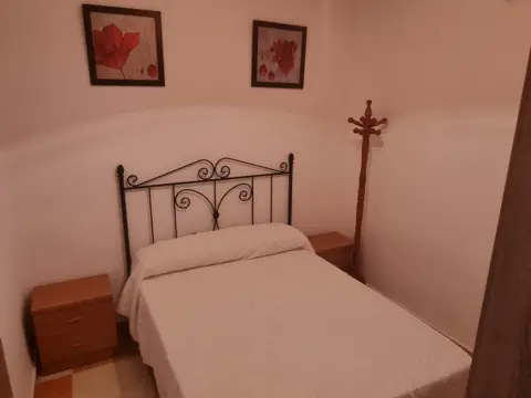 Piso en calle Aljucén, 1