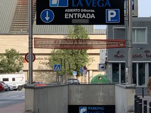 Garaje en calle del Cronista Carlos Valcárcel, 6