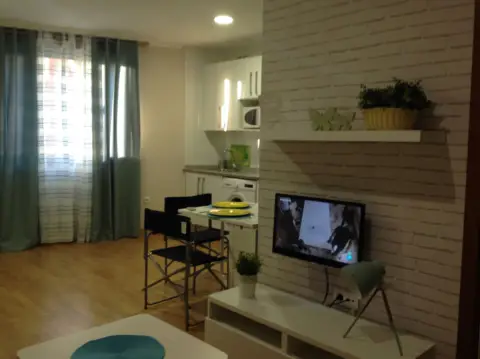 Estudio en calle de Ayala, 1