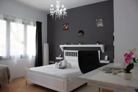 Habitación en calle Rio Nervion, 5