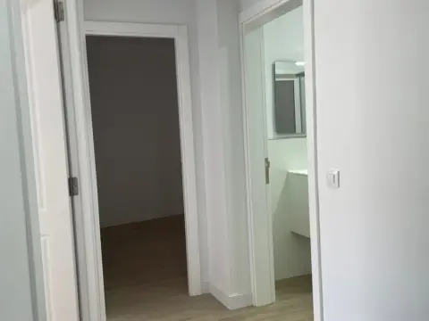 Piso en calle Padre Claret, 18
