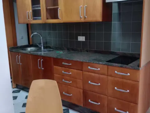 Estudio en Avenida Familia Betancourt y Molina, 8