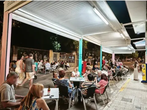 Local comercial en Carrer del Teniente Coronel Alfonso Pelecha, 19