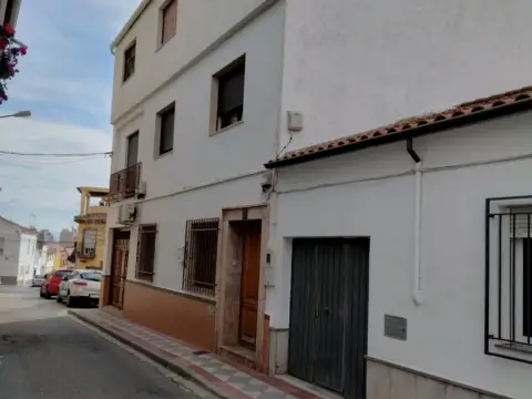 Casa adosada en calle del Padre Manjón, 35