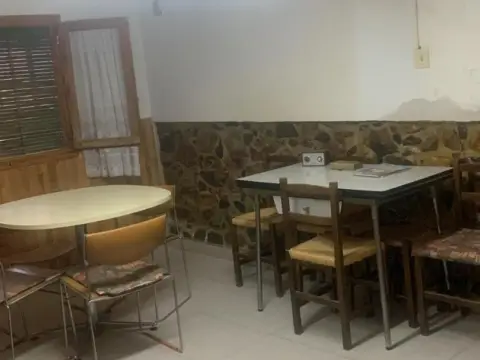 Casa rústica en Parque Infantil, 1