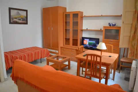 Estudio en calle Ancha de la Virgen, 16