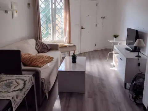 Apartamento en Avenida Carlos de Haya, 100
