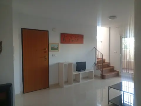 Dúplex en calle Alcaraván, 6