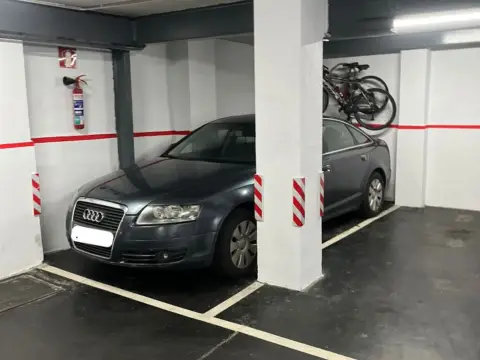 Garaje en Salazar Jeneralaren Kalea, 2