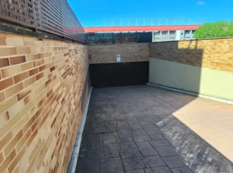 Garaje en Avenida Moncalvillo, 11