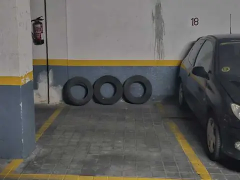 Garaje en calle de Fernández de la Hoz, 30