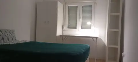 Habitación en calle de la Espada, 1