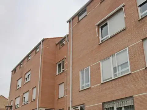 Piso en calle Regimiento 13 Ligero, 1