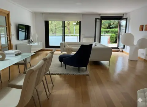 Piso en Igeldo Pasealekua, 1