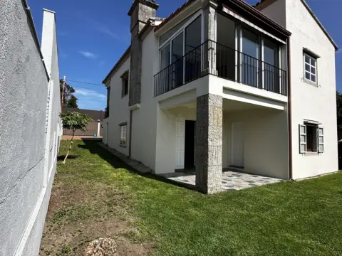 Chalet unifamiliar en Avenida de la Romana, 1