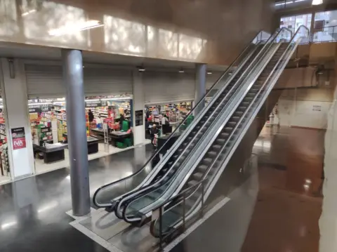 Local comercial en Atotxako Zelaia Plaza, 1