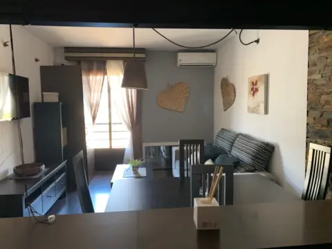 Estudio en Ronda Buenavista, 23