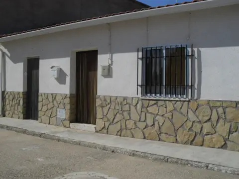 Casa rústica en calle Pozo de Don Pedro, 9