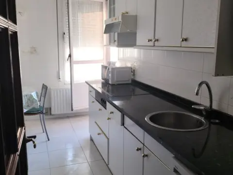 Piso en calle de Alberto Schommer, 1