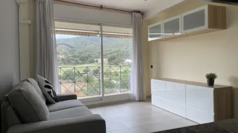 Piso en Carrer del Torrent de la Sínia, 12