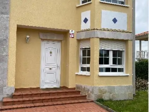 Casa unifamiliar en calle Tarredondas, nº 49