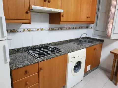 Estudio en Carrer Alvado, 6