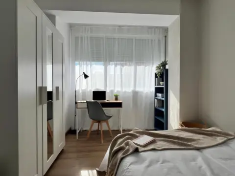 Habitación en calle de San Mateo, 12