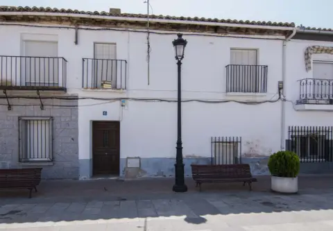 Casa adosada en Plaza de España, 6