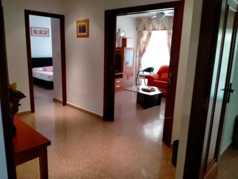 Habitación en Avinguda de la Llibertat, 62