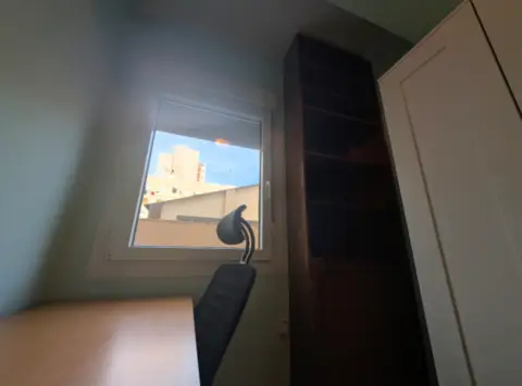 Habitación en calle de la Virgen de la Monjía, 9