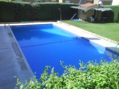 Chalet unifamiliar en calle del Castillo de Feria, 2