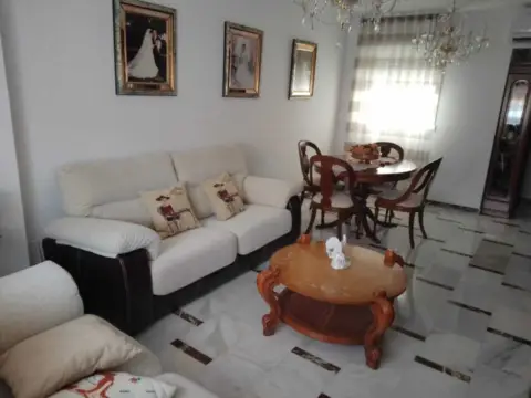 Piso en calle Corto Maltés,  10